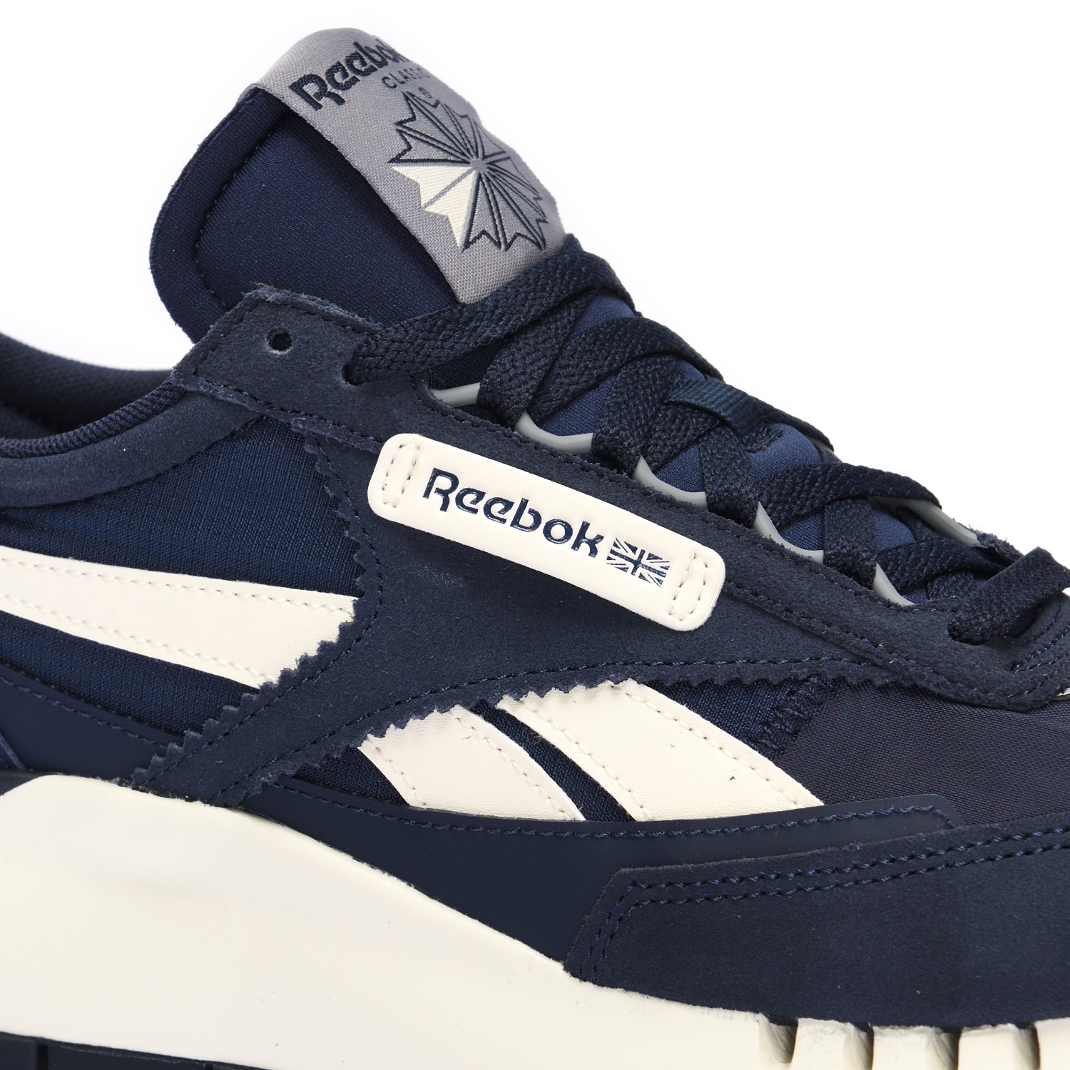 Reebok CLASSIC LEATHER LEGACY. Vector Navy / Chalk / Cold Grey 4