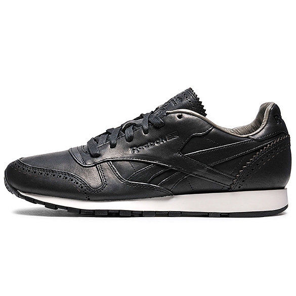 Classic Leather Lux Horween Black/White