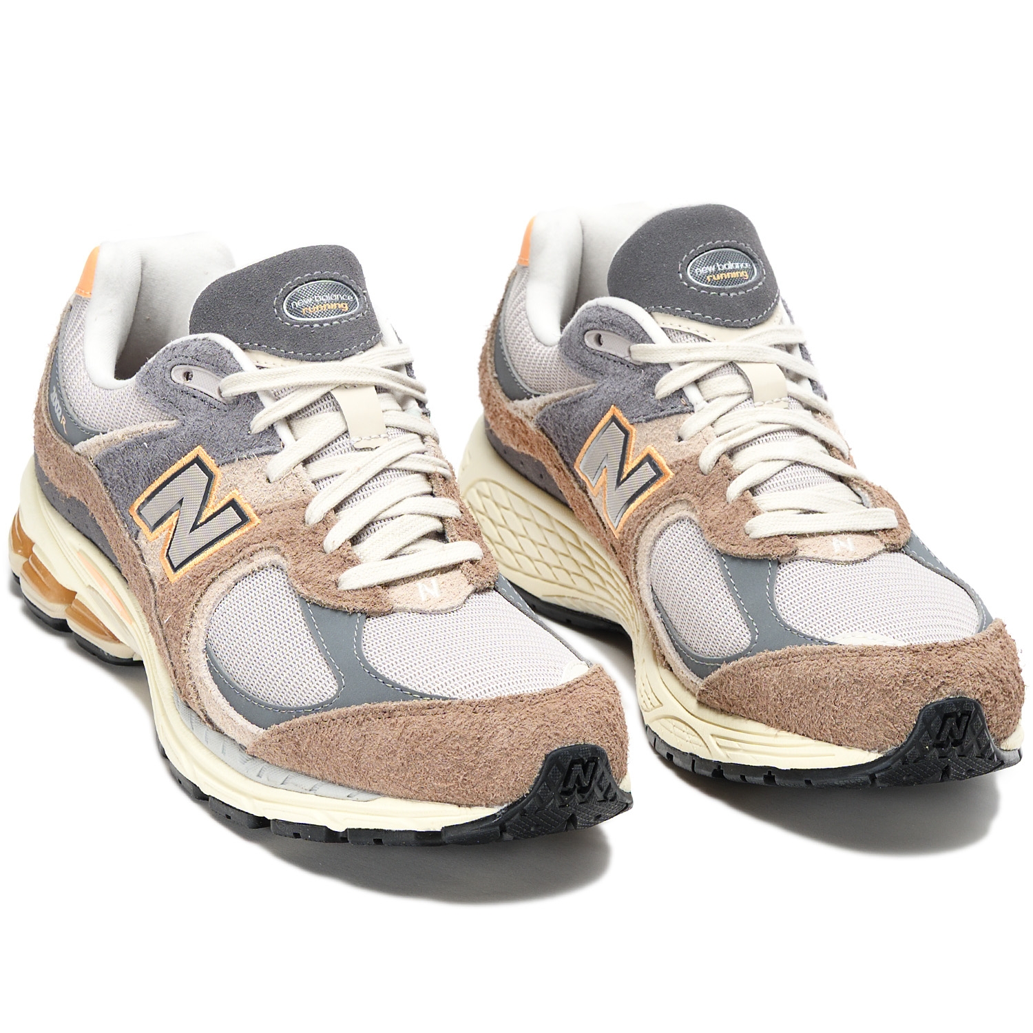 NB 2002 mushroom / hazy peach