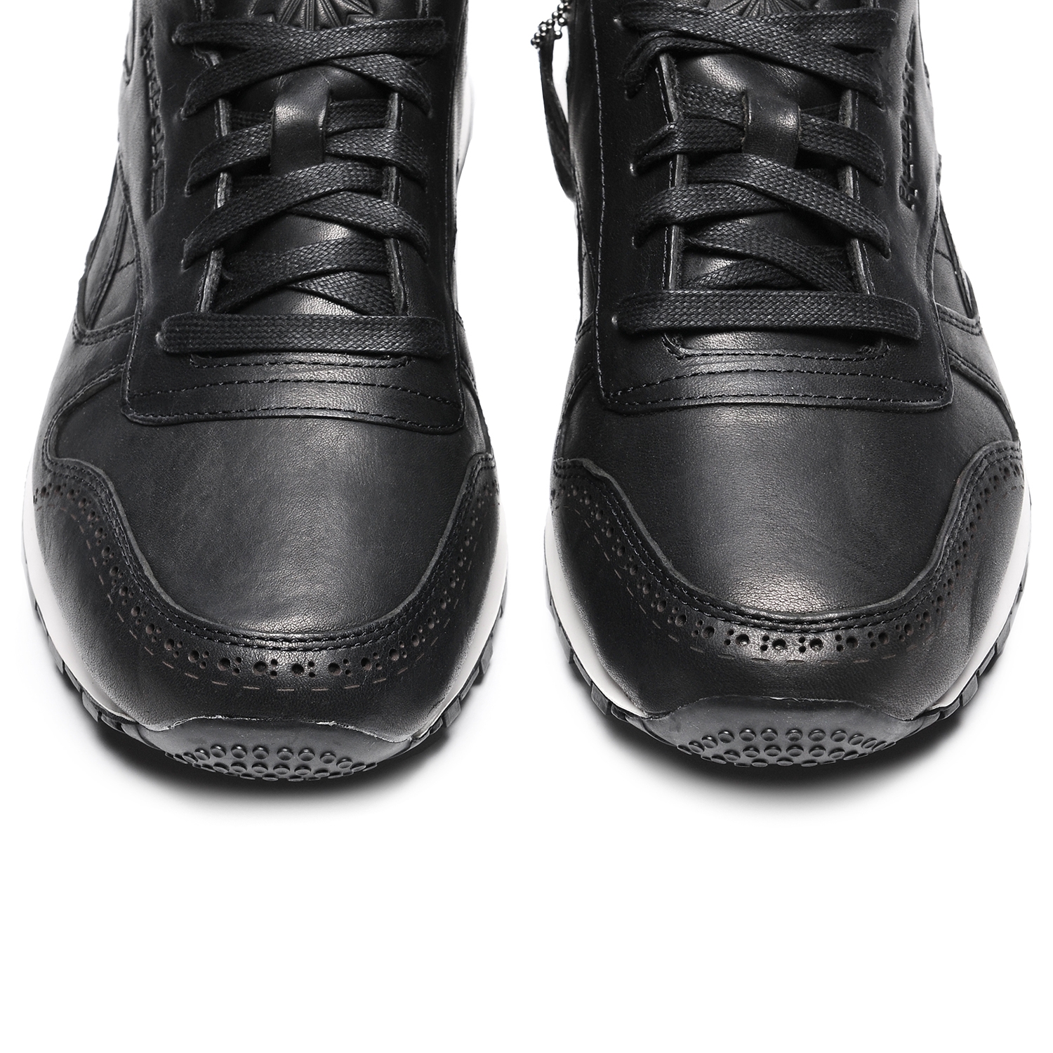 Classic Leather Lux Horween Black/White
